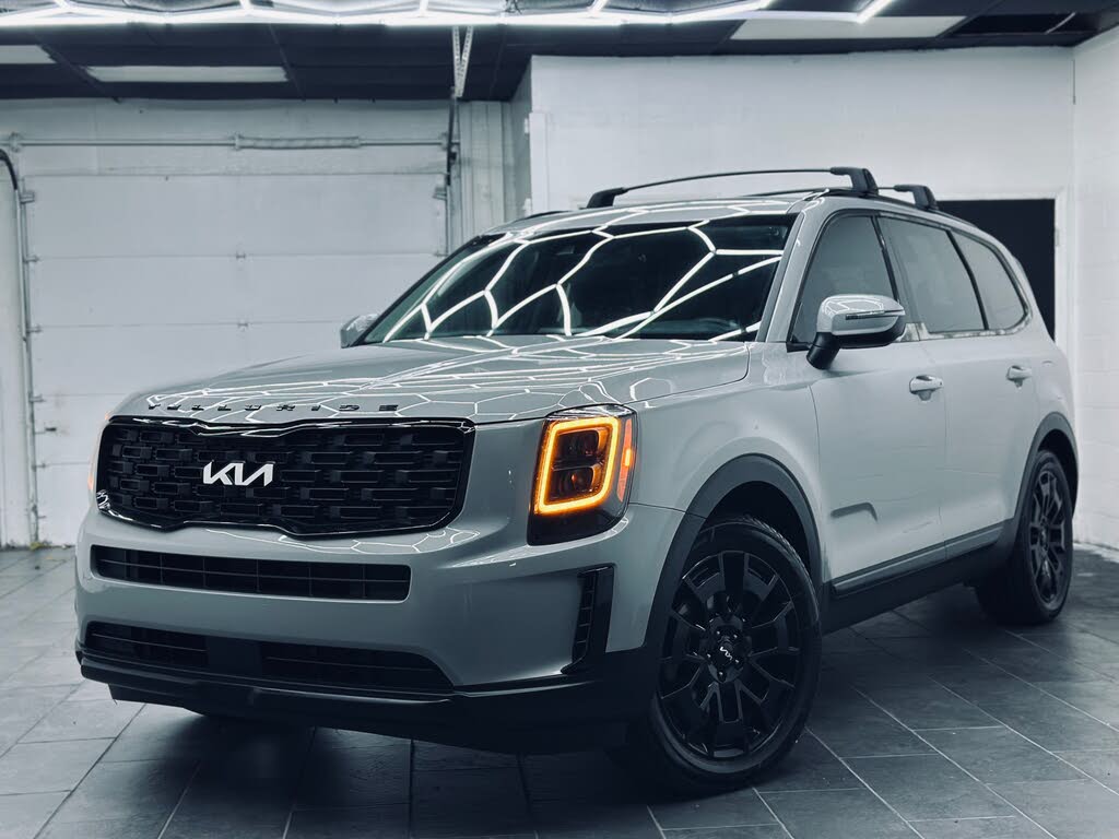 Wolf Gray 2022 Kia Telluride SUV / Crossover All-Wheel Drive Automatic