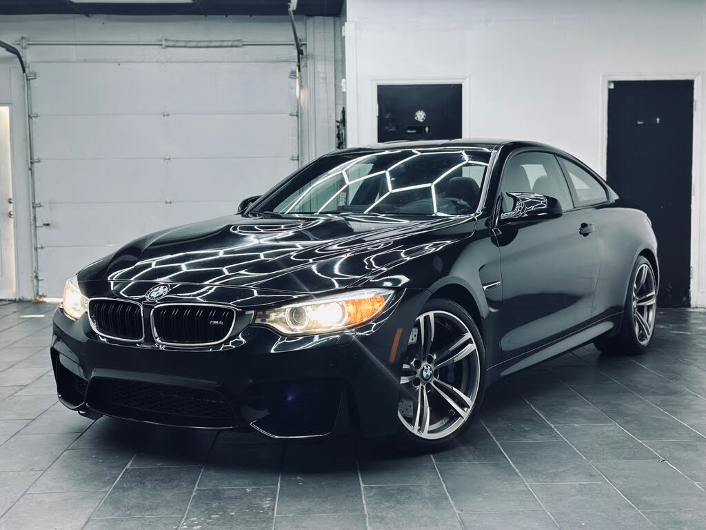 Black Sapphire Metallic 2015 BMW M4 Coupe Rear-Wheel Drive Automatic